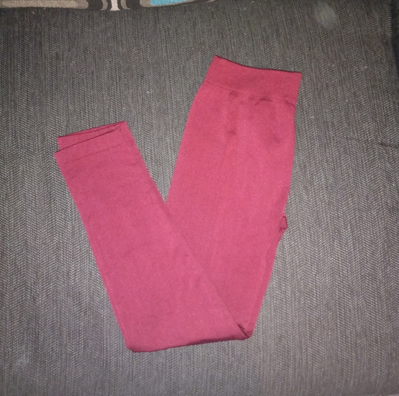 3 pair of leggings - Picture 4 of 5